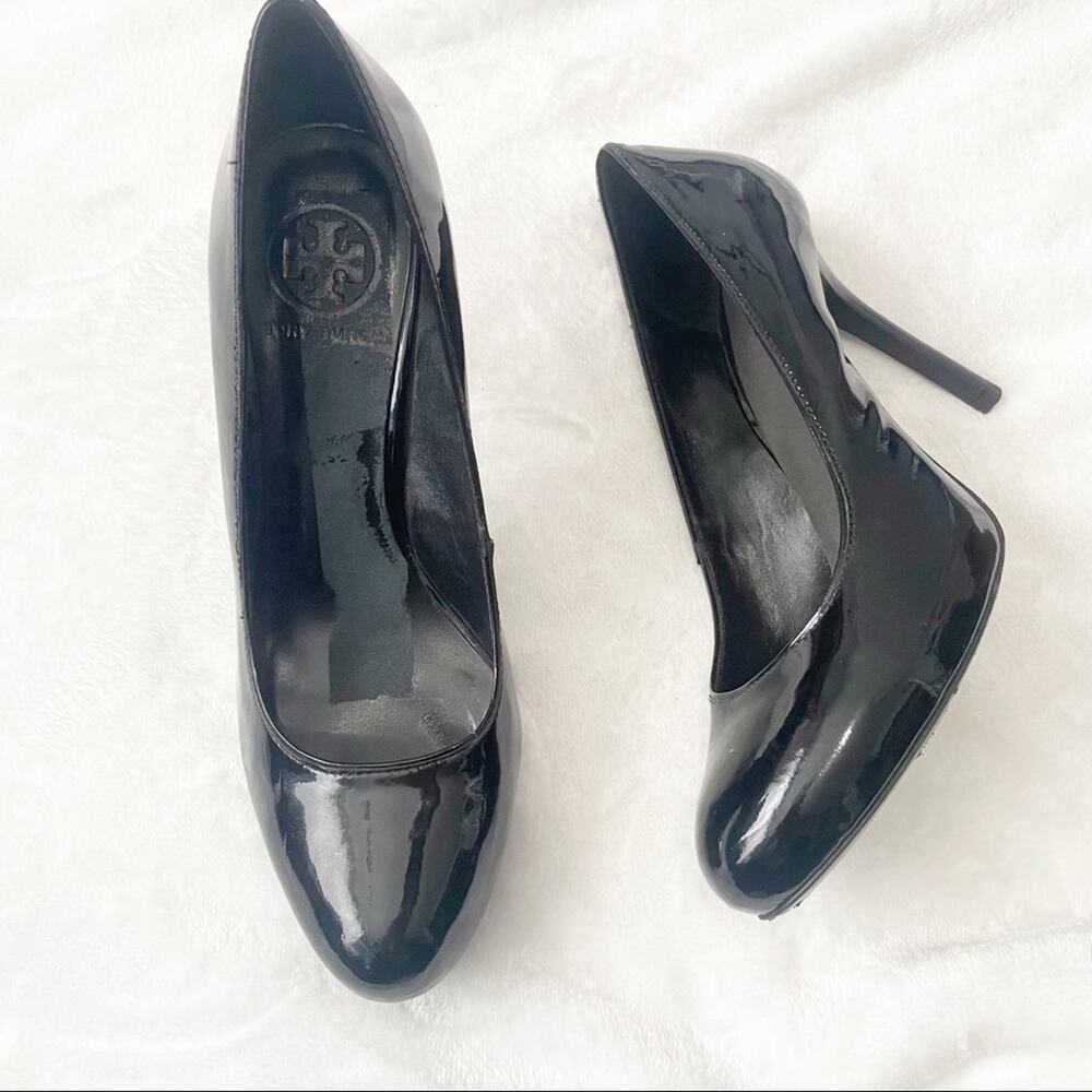 Tory Burch black leather round toe pumps heels size 8 classiccore mobwife